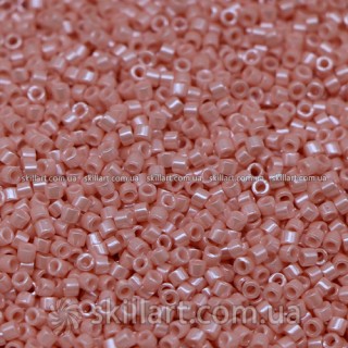 Бисер DB-1533-1 Miyuki Delica Beads 11/0 (жемчужный, персиковый)